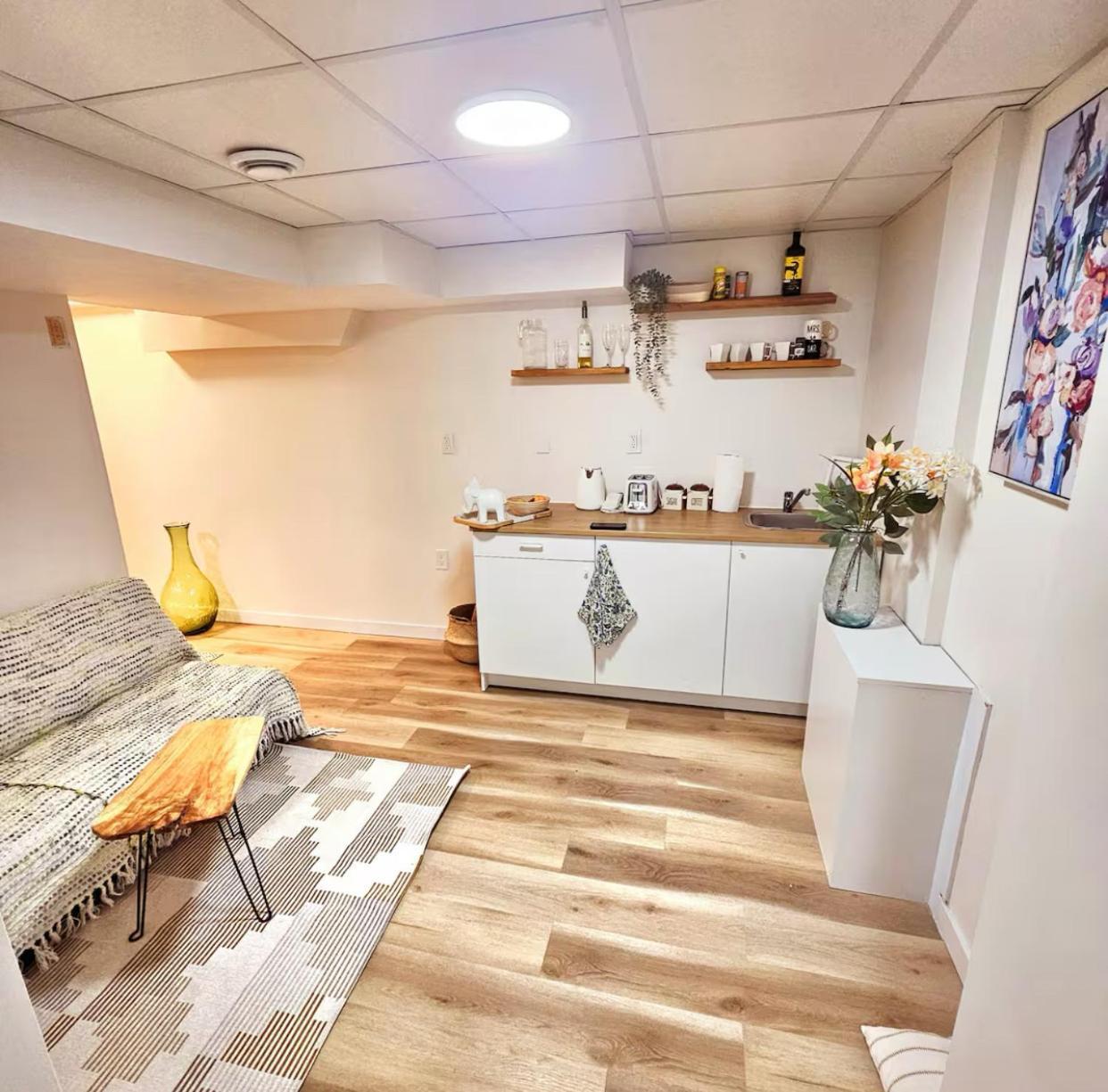Cozy Basement Suite Winnipeg Walk To Transit Εξωτερικό φωτογραφία
